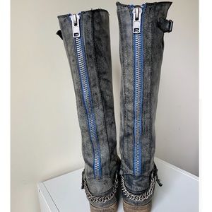 Women’s Grey Leather Buckle Boots